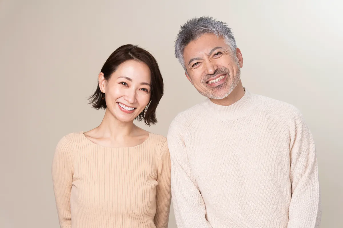 笑顔の夫婦